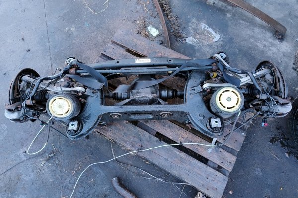 Stabilizator tył Mercedes E-klasa E350 W212 2009 3.0CDI Kombi 