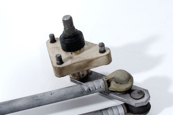 _Mechanizm wycieraczek Nissan Primera P11 1996-2001