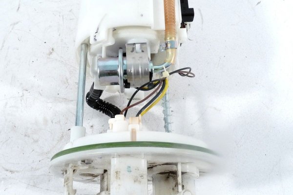 _Pompa paliwa elektryczna Hyundai i10 PA 2007-2013 5d