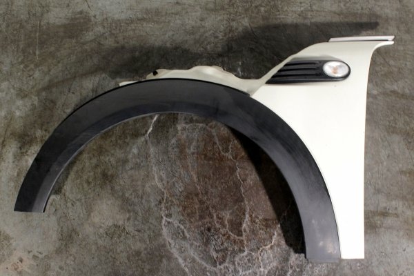 Błotnik przód lewy Mini One R56 2008 Hatchback 3-drzwi (Pepper White)