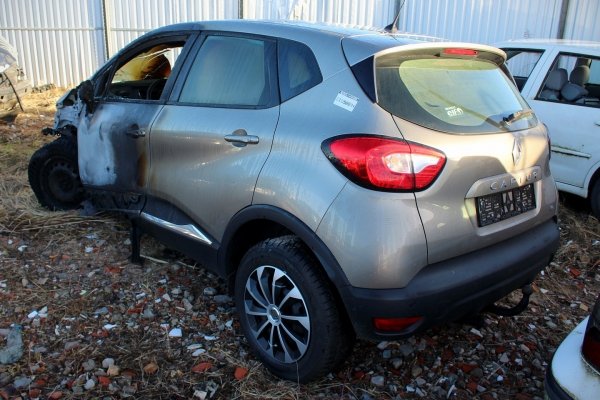 Renault Captur I 2015 1.2TCE H5F403 Crossover [A]
