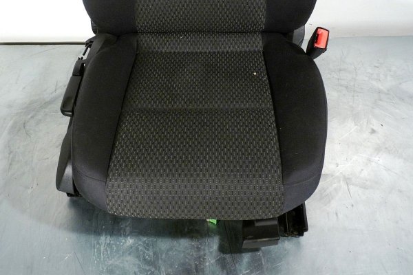 Kanapa - fotele tył - Audi - A6 - zdjęcie 3