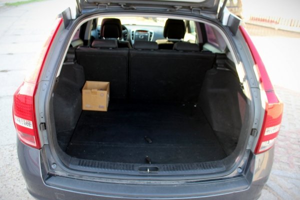 Kanapa Kia Ceed I Lift ED 2011 1.6CRDI D4FB Kombi