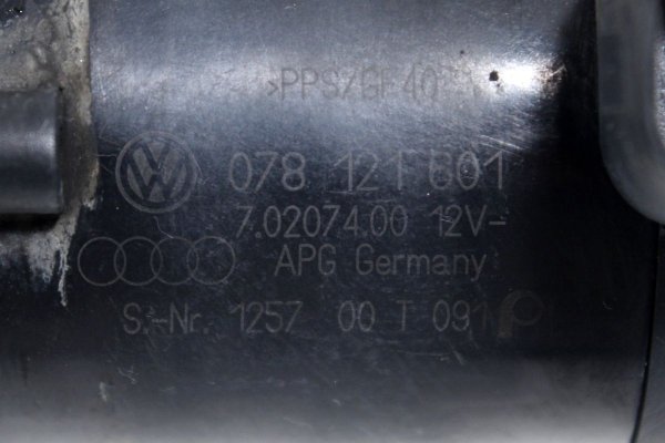 Pompa obiegu wody Audi A8 D2 1999-2002 3.3TDI lift