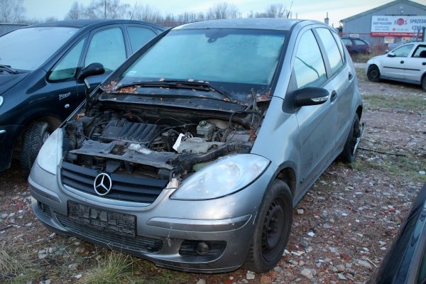 Mercedes A-Klasa W169 2005 2.0CDI 640942 Hatchback 5-drzwi [A]
