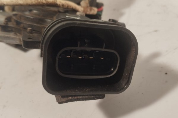 Zamek drzwi przód lewy Toyota Corolla E11 Liftback Lift 2001 3+4 pin