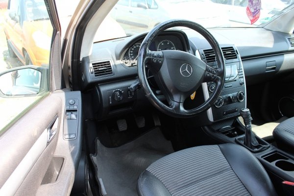 Mercedes A-Klasa W169 2005 2.0CDI 640941 Hatchback 3-drzwi [A]