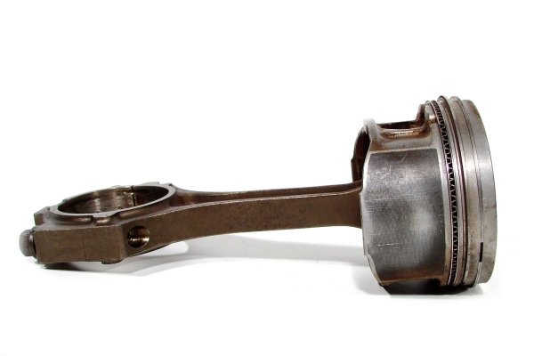 Tłok korbowód Ford Mondeo MK2 1996-2000 2.5 V6