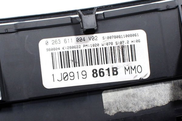 Licznik zegary VW Golf IV 1J 1999 1.6i