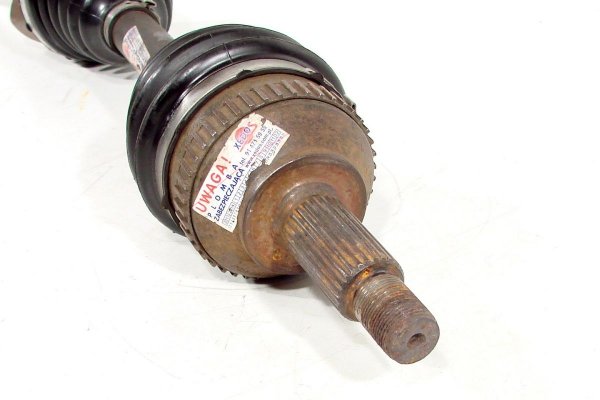 Półoś lewa krótka Ford Mondeo MK2 1996-2000 2.5i V6