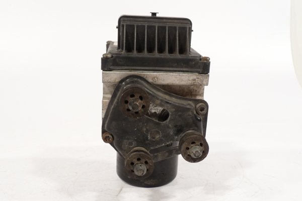 Pompa ABS VW Passat B6 2005 2.0TDI BKP Kombi 