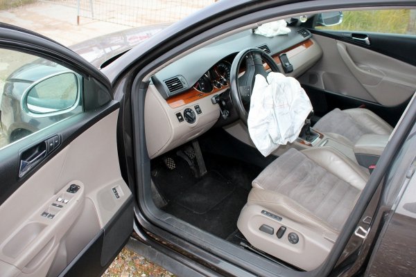 Szyba tył VW Passat B6 2005 Sedan 