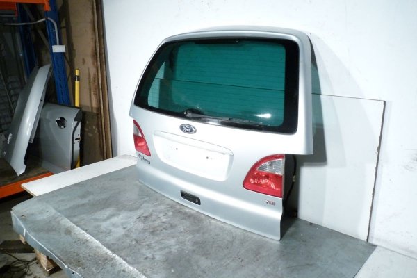 Klapa tył bagażnika Ford Galaxy 2000-2006 Van (Kod lakieru: Satin Silver)