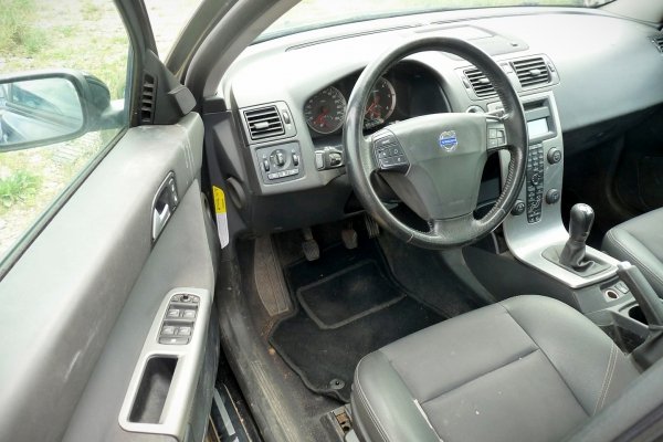 Wygłuszenie maski Volvo V50 2004 Kombi 