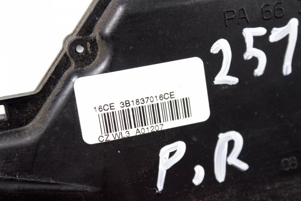 Zamek drzwi przód prawy Skoda Roomster 5J 2007 (2006-2010) (8-PIN)