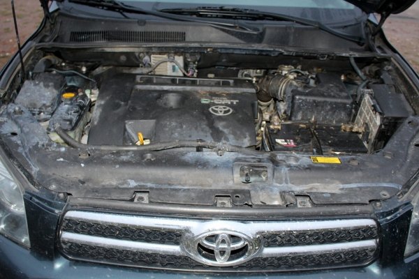 _Wózek zawieszenia tył Toyota Rav4 III XA30 2006 2.2D-CAT 2AD-FHV Suv 5-drzwi 