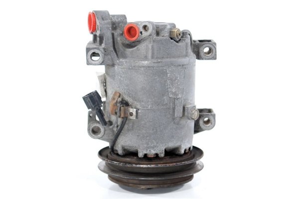 _Sprężarka klimatyzacji Nissan Almera N16 2000-2006 2.2DI