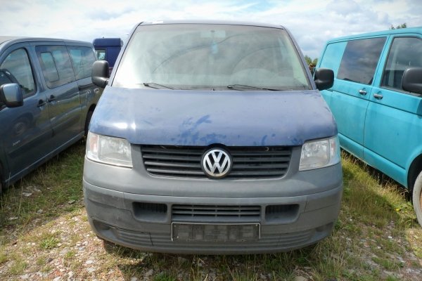 VW Transporter T5 2004 2.5TDI AXD Bus [A]