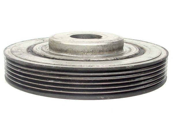 Koło pasowe wału Ford Focus MK2 2004-2007 2.0TDCI