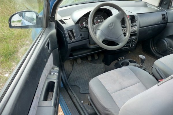 Lusterko prawe Hyundai Getz TB 2005 (2002-2005) Hatchback 3-drzwi (Kod lakieru: XU - SEA SIDE BLUE)