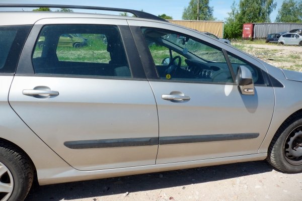 Klapa bagażnika tył Peugeot 308 I SW 2009 (2007-2011) Kombi (kod lakieru: ETS)