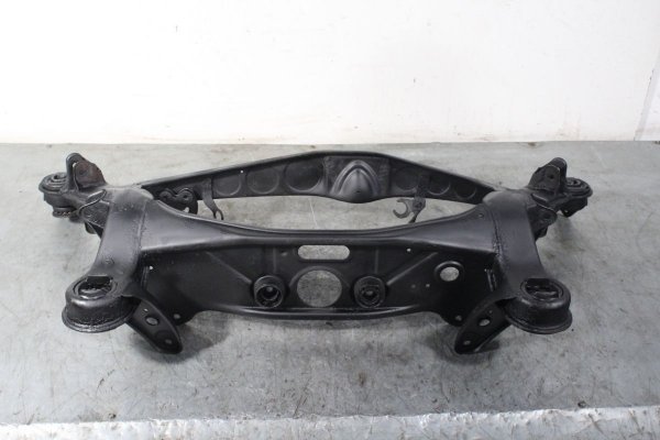 _Belka ława sanki wózek zawieszenia tył Mercedes W124 1984-1996
