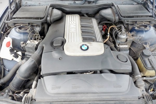 _Lusterko lewe BMW 5 E39 2002 Kombi (Kod lakieru: TOPASBLAU METALLIC (364))