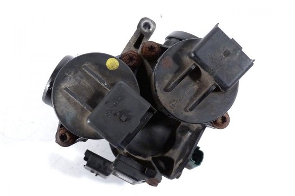 Przepustnica Citroen C4 2004 1.6HDI