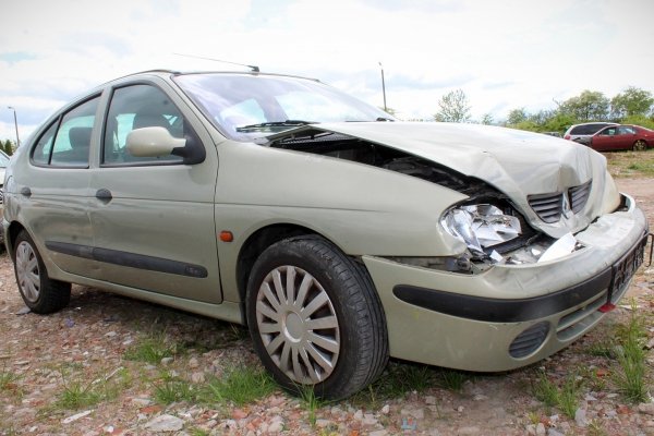 Renault Megane I 2001 1.6i K4M708 Hatchback [B/C]