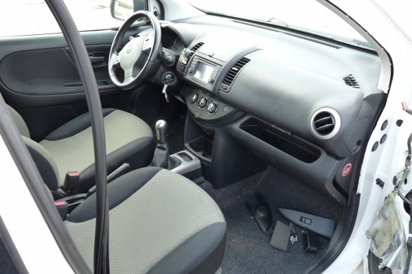 _Maska Nissan Note E11 LIFT 2011 (2009-2012) Hatchback 5-drzwi  (kod lakieru: 326) 