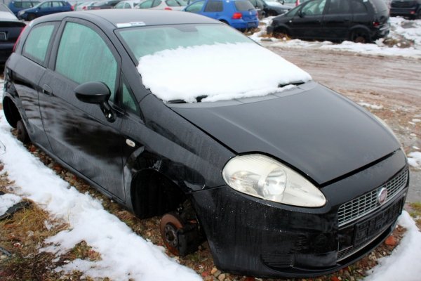 Drzwi przód lewe Fiat Grande Punto 2009 Hatchback 3-drzwi