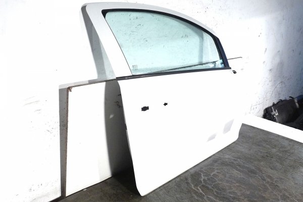 _Drzwi przód prawe Opel Corsa D 2010 Hatchback 3-drzwi