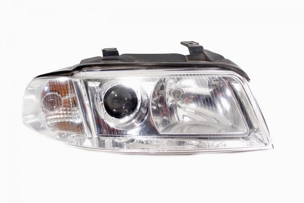 _Reflektor prawy Audi A4 B5 LIFT 1999-2001