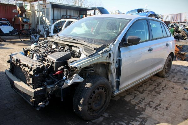 Skoda Rapid 2016 1.6TDI CXMA Spaceback