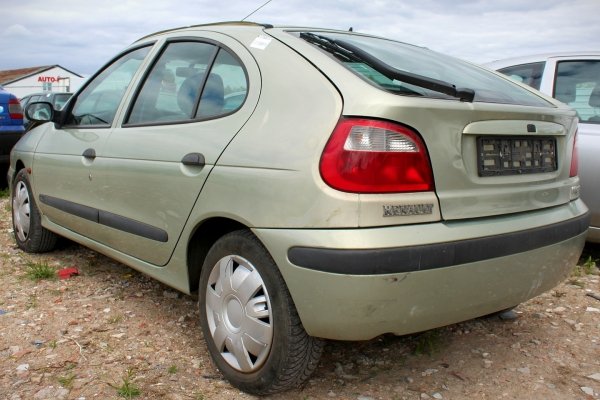 Renault Megane I 2001 1.6i K4M708 Hatchback [B/C]