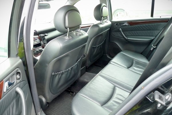 Drzwi tył prawe Mercedes C-Klasa W203 2002 Kombi (Kod lakieru: 040)