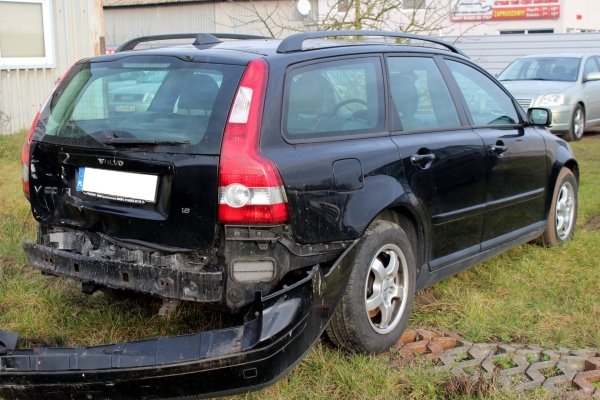 Drzwi tył prawe Volvo V50 2005  Kombi 
