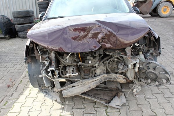 Klapa bagażnika tył Dacia Logan MCV II 2016 (2013-2016) Kombi 