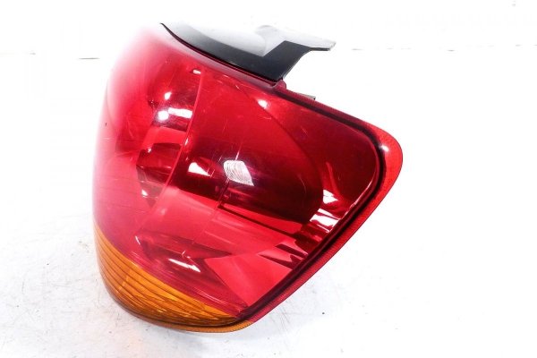 Lampa tył prawa Mitsubishi Outlander I 2004 Suv 