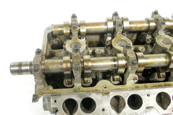 Głowica lewa Ford Mondeo MK2 1996-2000 2.5 V6