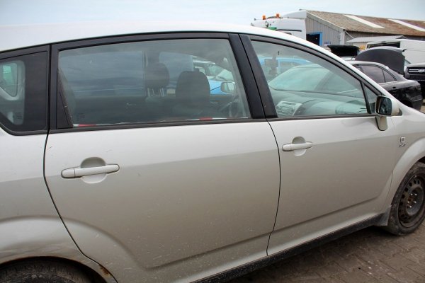 _Radio Toyota Corolla Verso 2004 (2004-2007) Minivan 