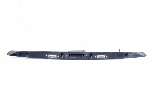 Listwa blenda klapy bagażnika tył Volvo V50 2004 Kombi (BLACK STONE)
