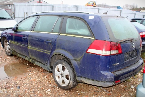 Opel Vectra C 2004 1.9CDTI Z19DTH Kombi [B]