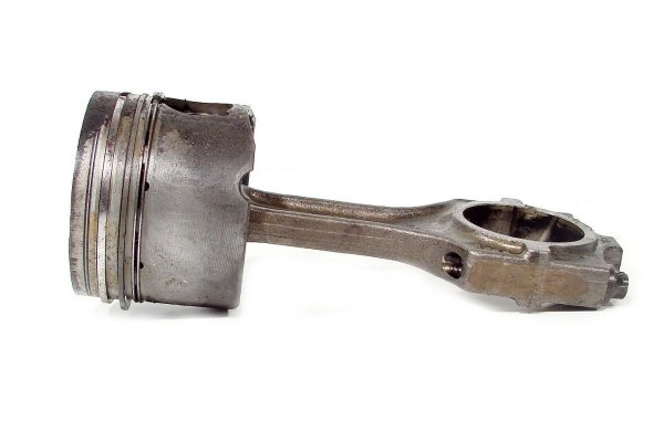Tłok korbowód BMW 5 E39 1996-2003 2.5TDS