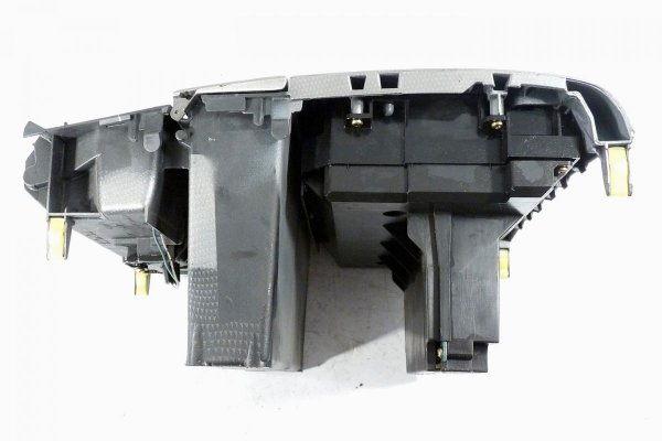 _Panel nawiewu klimatyzacji Toyota Corolla E12 2002-2007