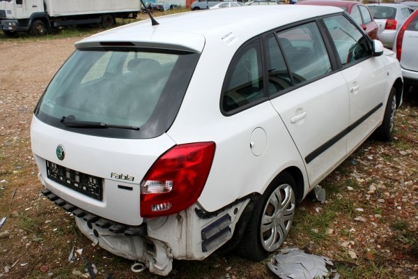 Szyba drzwi tył prawa Skoda Fabia II 5J 2012 Kombi 
