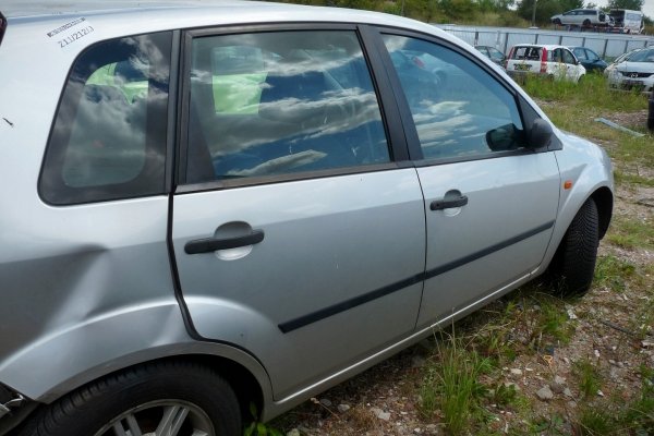 Ford Fiesta MK6 2002 1.25i Hatchback 5-drzwi [B]