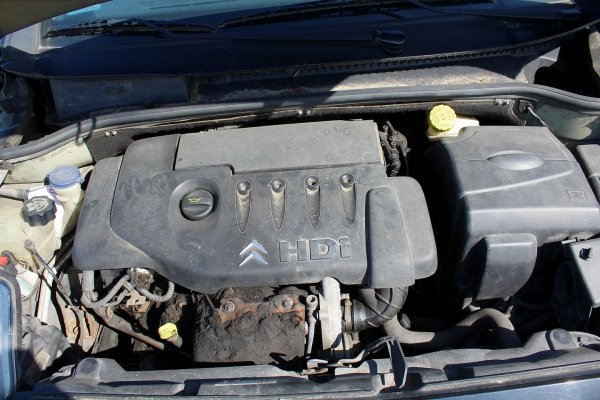_Błotnik Przód Lewy Citroen C2 2006 1.4HDI Hatchback 3-drzwi [rysy, delikatne wgniecenia]