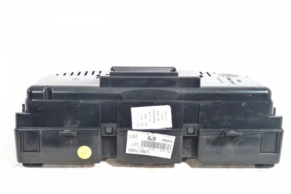 Licznik zegary VW Passat B6 2005 2.0FSI BLR