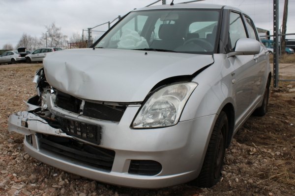 Kanapa Suzuki Swift 2007 1.3DDiS Z13DT Hatchback 5-drzwi